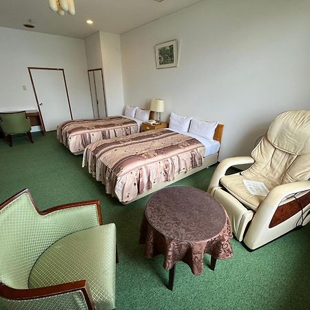 Marukoma Onsen Ryokan Тітосе Екстер'єр фото
