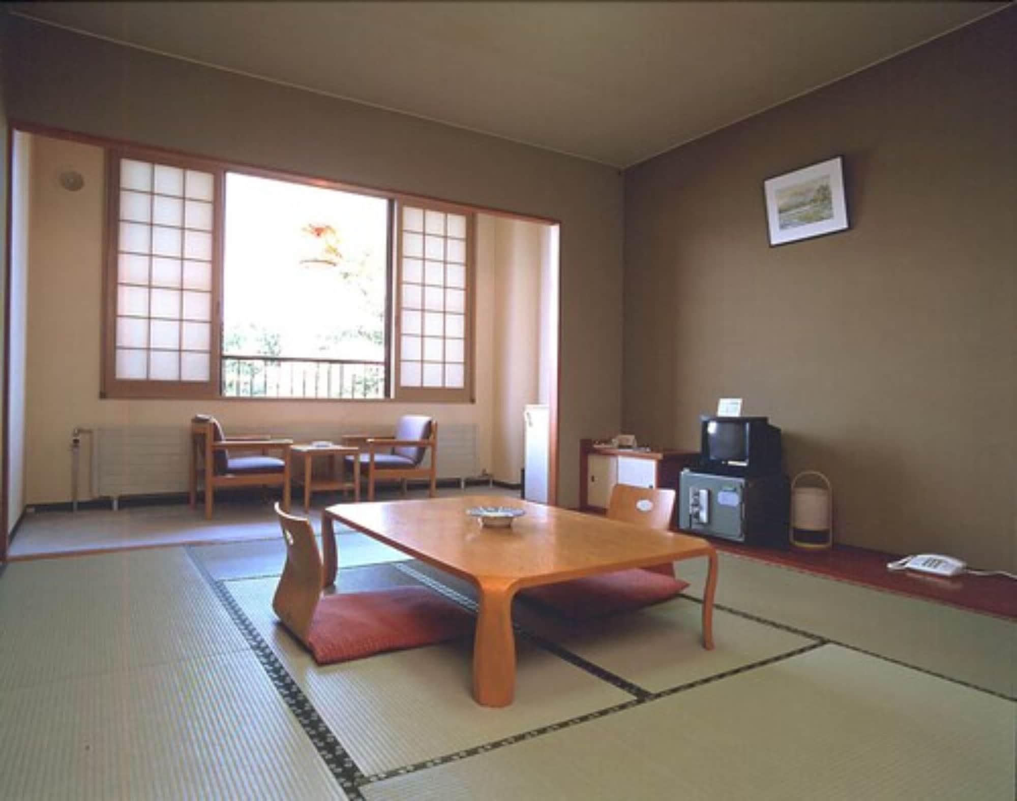 Marukoma Onsen Ryokan Тітосе Екстер'єр фото