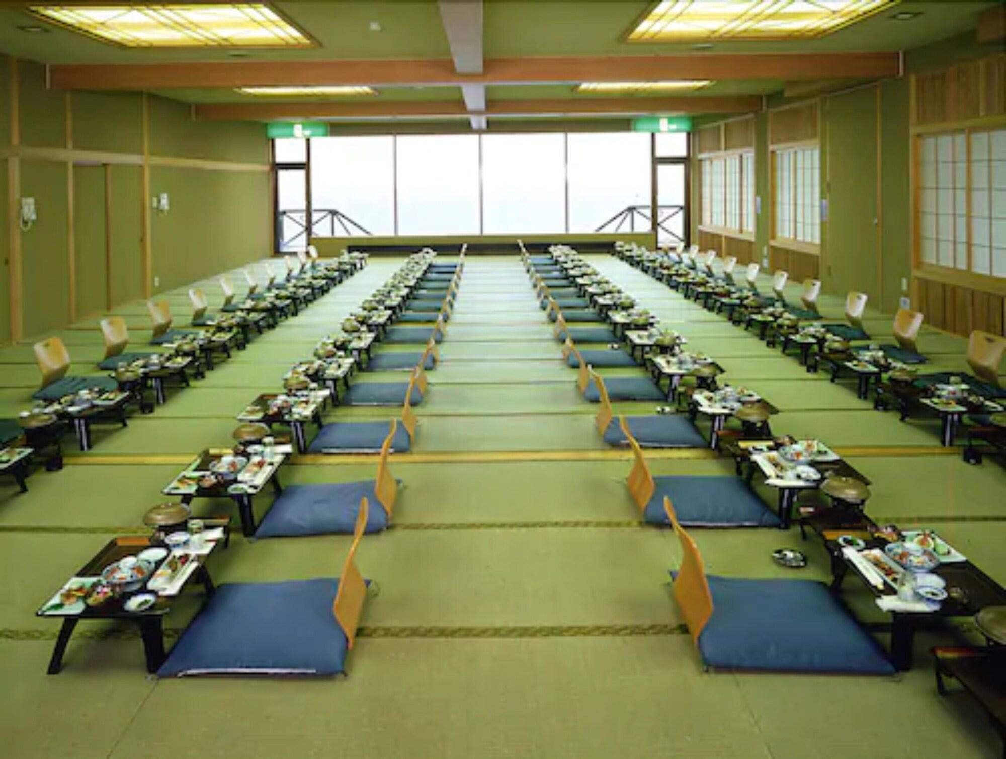 Marukoma Onsen Ryokan Тітосе Екстер'єр фото