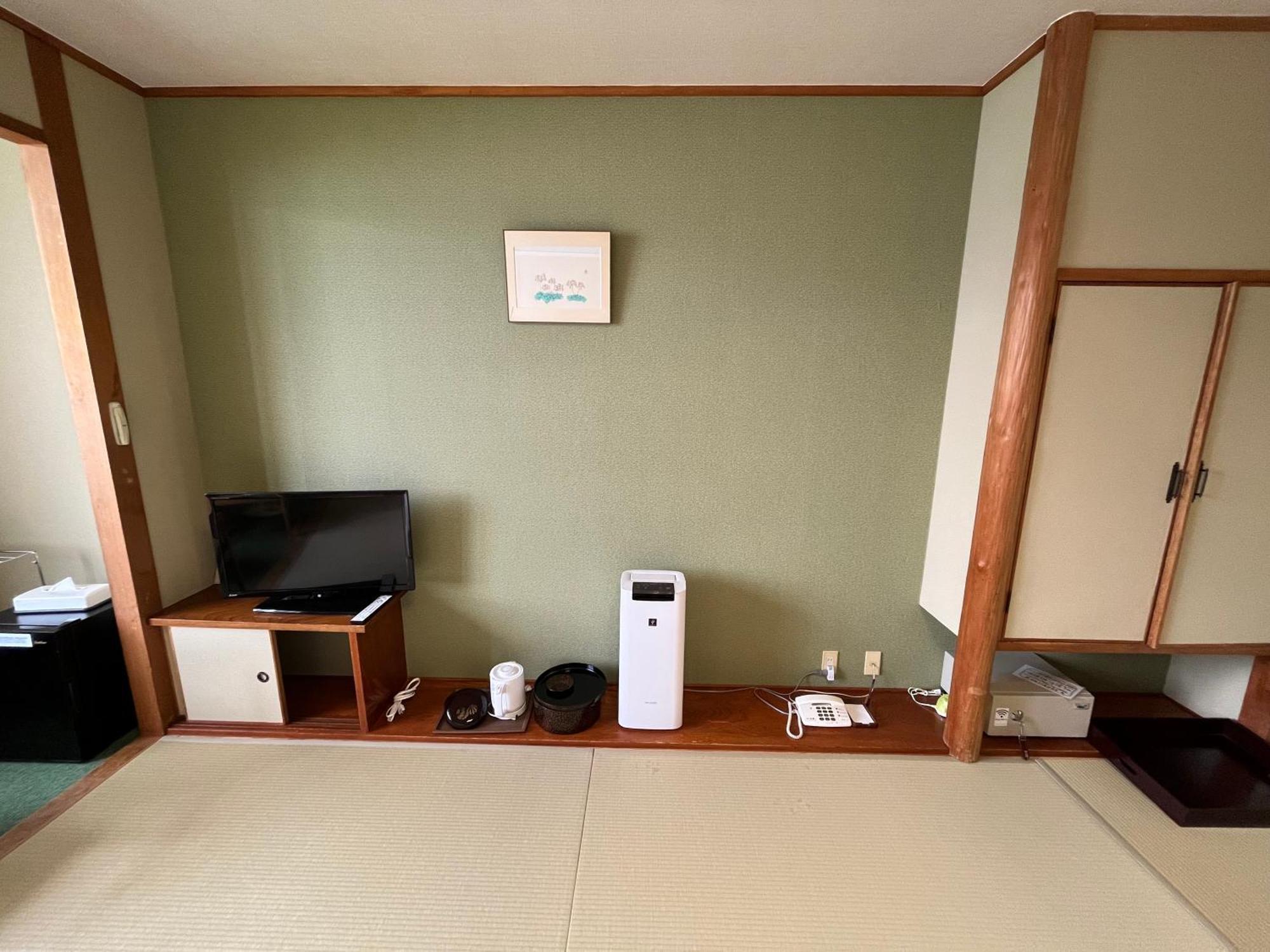 Marukoma Onsen Ryokan Тітосе Екстер'єр фото