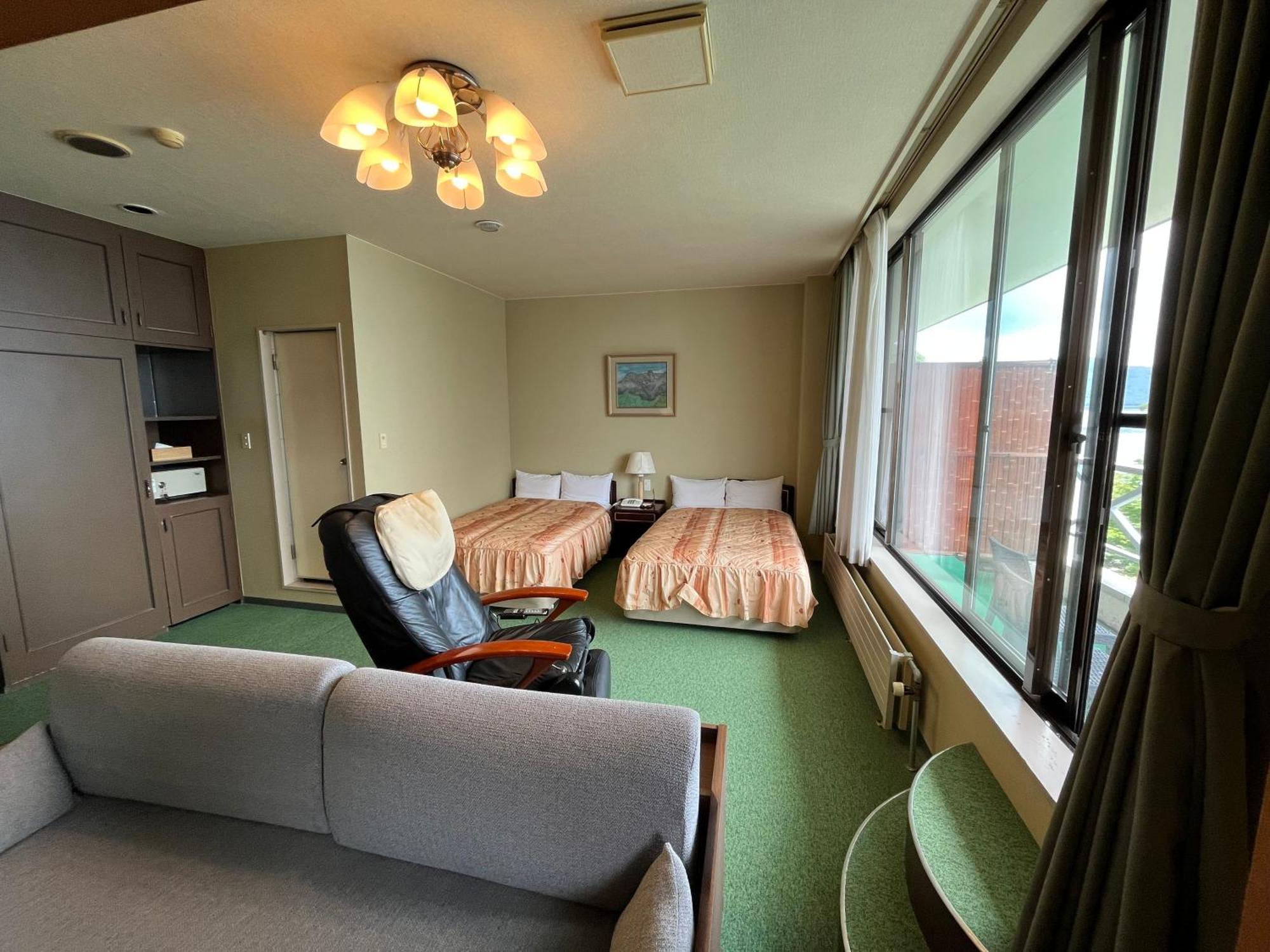 Marukoma Onsen Ryokan Тітосе Екстер'єр фото